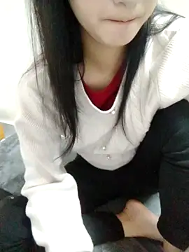 Kembong01 online show from 02-12-26, 01:55