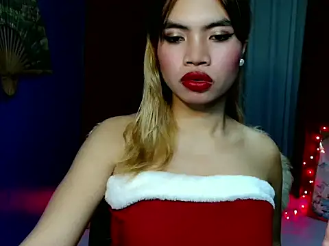 Snapshot of lover_girl143 chatting on 11-11-25, 03:29 lover girl143 online show from 11-11-25, 03:29