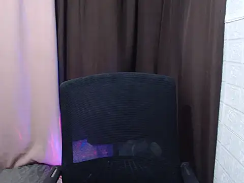 sweetsasha68 online show from 05-08-26, 11:36