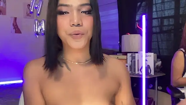 Snapshot of CassieXMarga chatting on 02-20-26, 06:26 CassieXMarga online show from 02-20-26, 06:26