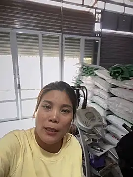 Snapshot of Maily_NC chatting on 03-19-26, 08:14 Maily NC online show from 03-19-26, 08:14