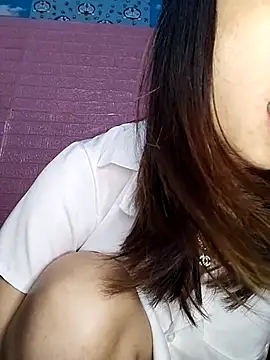 Snapshot of Heny_LT chatting on 10-22-25, 09:31 Heny LT online show from 10-22-25, 09:31