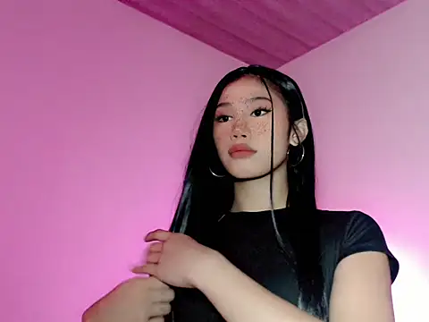 Snapshot of Maxine_Sucks chatting on 10-08-25, 12:17 Maxine Sucks online show from 10-08-25, 12:17