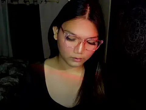 Lou heart online show from 12-17-25, 10:09