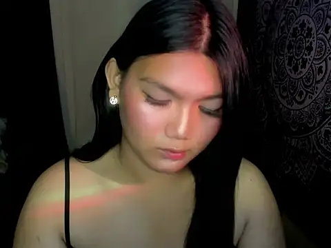 Lou heart online show from 01-18-26, 06:33