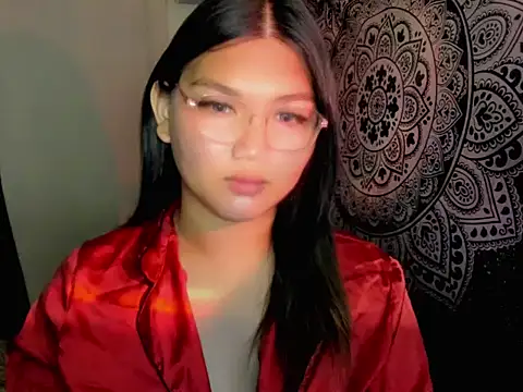 Lou heart online show from 05-06-26, 06:56
