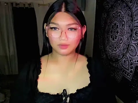 Lou heart online show from 06-21-26, 10:37