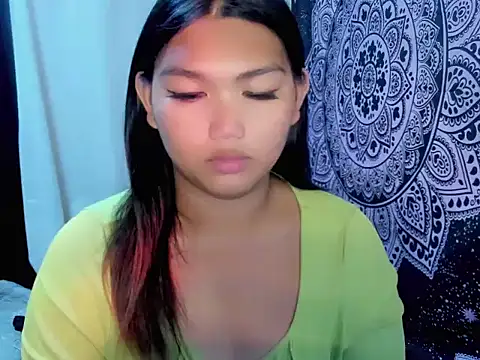 Lou heart online show from 07-15-26, 03:02
