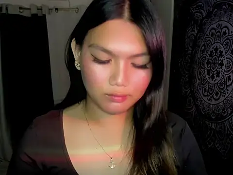 Lou heart online show from 02-08-26, 03:32