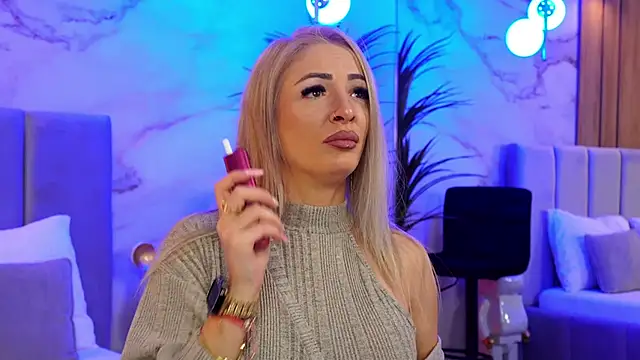 Izabellle02 online show from 03-04-26, 05:04