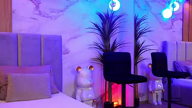 Izabellle02 online show from 02-09-26, 05:38