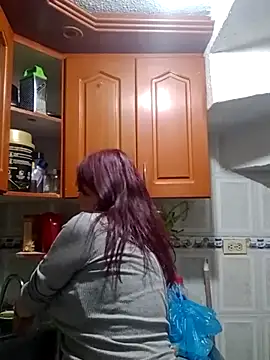 Chantalvedette online show from 10-27-25, 05:19