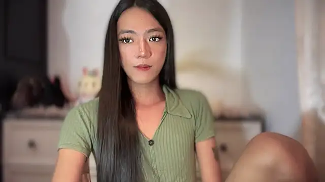 slimladyxoxo online show from 12-22-25, 07:14