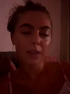 YoungLeo2006 online show from 10-03-25, 06:42