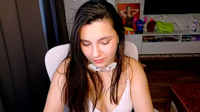 Arianna Grend online show from 12-14-25, 12:22