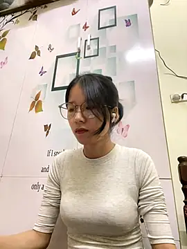 meomeo2k6 online show from 11-06-25, 01:48