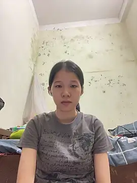 meomeo2k6 online show from 10-10-25, 03:18