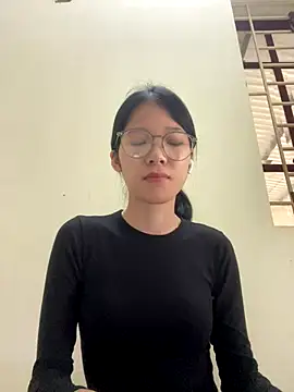 meomeo2k6 online show from 12-21-25, 06:26