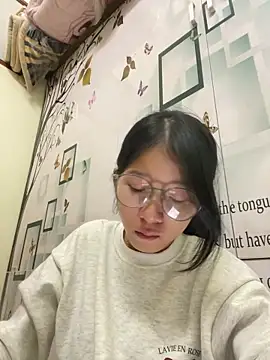 meomeo2k6 online show from 11-03-25, 02:09