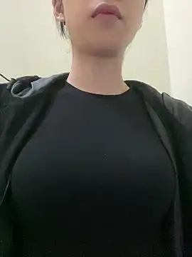 meomeo2k6 online show from 01-14-26, 01:59