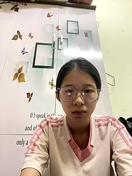 meomeo2k6 online show from 10-30-25, 01:53