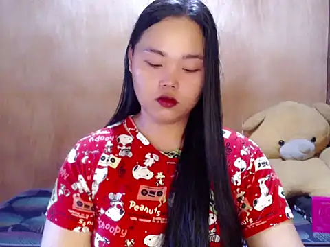 Snapshot of _Lylia chatting on 06-03-26, 11:20 Lylia online show from 06-03-26, 11:20
