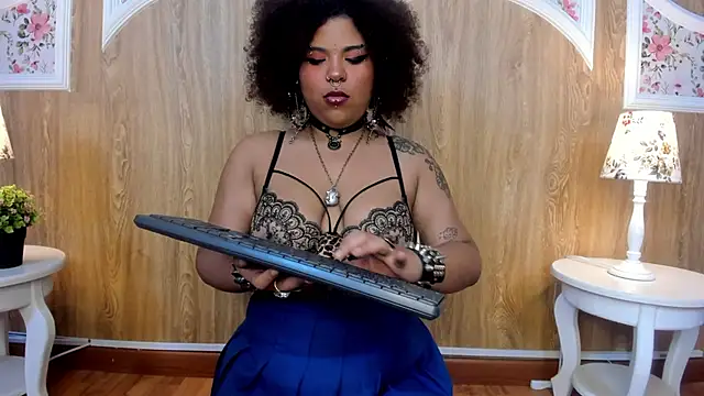 Kaidapunk online show from 11-18-25, 08:12