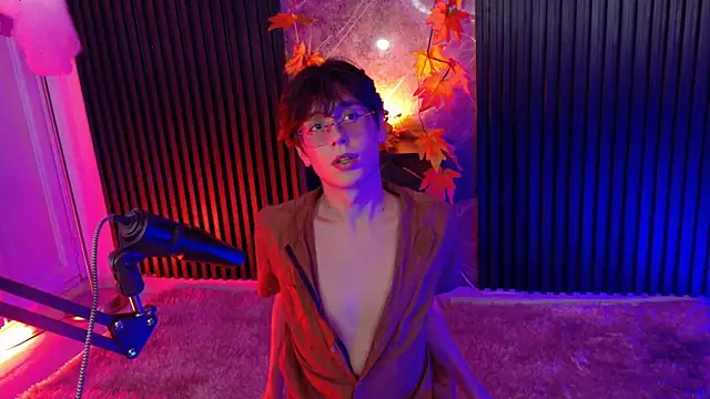 Snapshot of luixdust_ chatting on 10-02-25, 04:27 luixdust online show from 10-02-25, 04:27