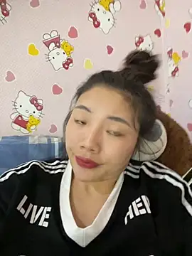 D2sweet online show from 11-17-25, 05:06