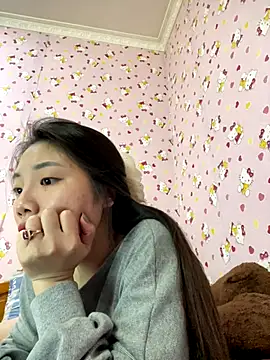 D2sweet online show from 12-16-25, 05:17