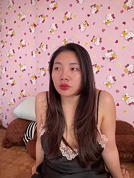 Snapshot of D2sweet chatting on 10-22-25, 07:30 D2sweet online show from 10-22-25, 07:30