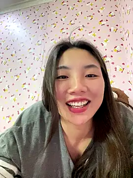 D2sweet online show from 12-17-25, 04:45