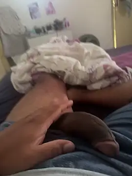 Snapshot of Didio_ofc chatting on 03-25-26, 02:27 Didio ofc online show from 03-25-26, 02:27