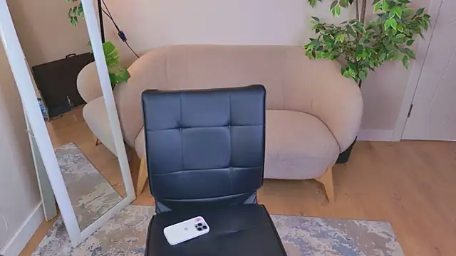 Mary Lane  online show from 03-10-26, 08:46