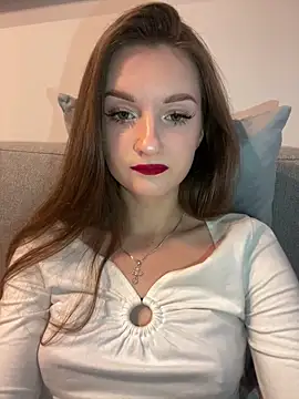 AdelinaEmber online show from 09-25-25, 08:53