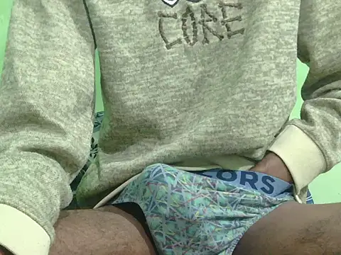 rockyy23boy online show from 12-21-25, 02:13