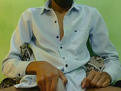 rockyy23boy online show from 10-28-25, 02:27