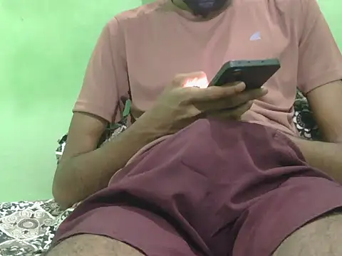 rockyy23boy online show from 11-28-25, 06:19