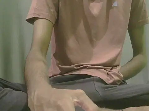 rockyy23boy online show from 04-10-26, 01:12