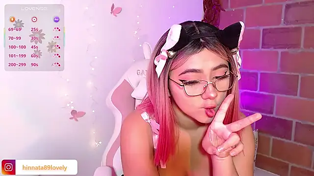 Snapshot of hinnata_lovely chatting on 09-11-25, 12:05 hinnata lovely online show from 09-11-25, 12:05