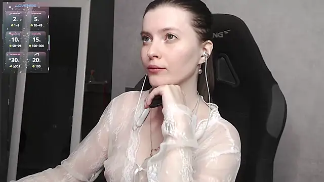 cute elfy  online show from 09-28-25, 04:47