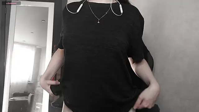 cute elfy  online show from 09-23-25, 02:35