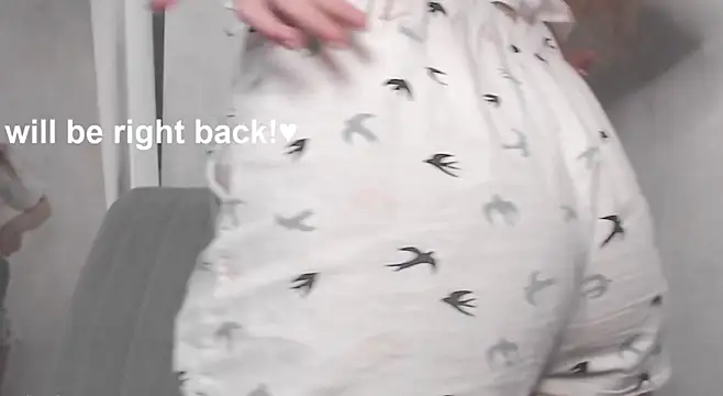 cute elfy  online show from 01-09-26, 02:24