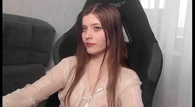 cute elfy  online show from 12-21-25, 01:13