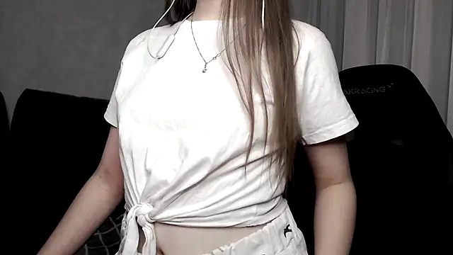 cute elfy  online show from 10-14-25, 03:23