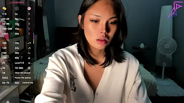 Griselda beatriz3 online show from 11-24-25, 08:03