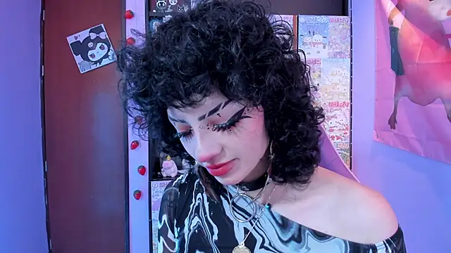 Snapshot of Vero_Osb_ chatting on 06-16-26, 04:07 Vero Osb online show from 06-16-26, 04:07