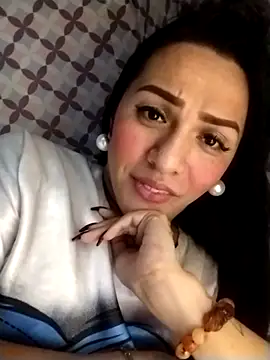 enoria1992 online show from 02-24-26, 12:11