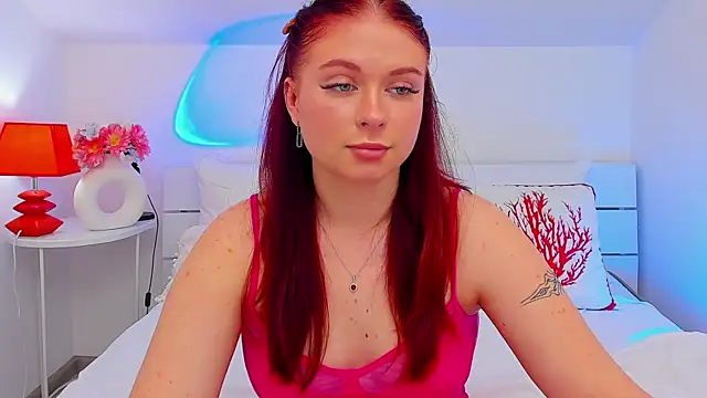 LizyBex online show from 05-11-26, 12:17