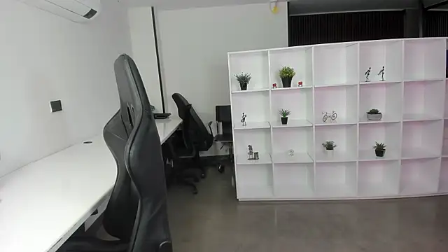 megan bigboobs  online show from 11-09-25, 11:36